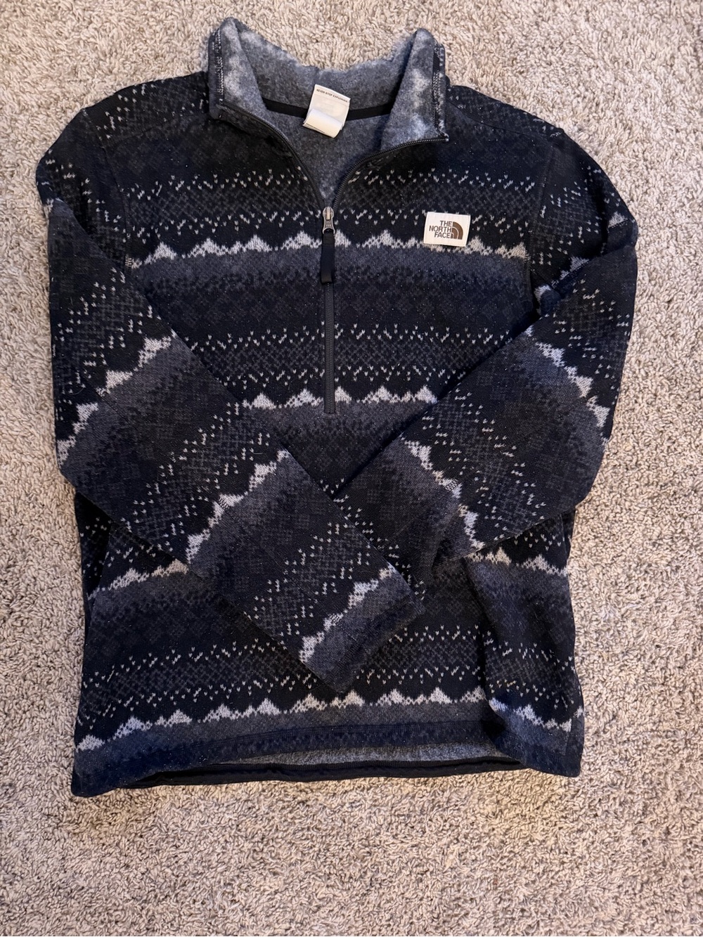 The North Face Men's Black and Gray Patterned Half-Zip Sweater